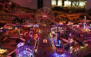 mitteldeutschland-kirmes-draufsicht-daemmerung