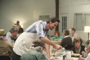 Ist Ben Faulkner (Charles Mesure) wirklich so sozial, wie er sich gegenüber Renee gibt?; Ist Ben Faulkner (Charles Mesure) wirklich so sozial, wie er sich gegenüber Renee gibt?