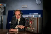BenoÓt Mandelbrot. Mandelbrot beschrieb in den 1970er Jahren die Mandelbrot-Menge und pr‰gte den Begriff "fraktal".