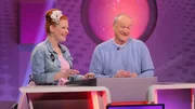 Moderator Florian Weber stellt im SWR Wissensquiz &bdquo;Meister des Alltags&ldquo; die Alltagstauglichkeit seiner prominenten Kandidaten auf die Probe. &bdquo;Meister des Alltags&ldquo; spendet seinen Gewinn einem guten Zweck. v.li. Enie van de Meiklokjes & Bodo Bach.