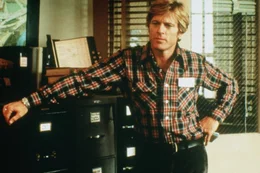 Um die wahren Zust&auml;nde auf der Wakefield-Gef&auml;ngnis-Farm kennenzulernen, l&auml;sst sich der k&uuml;nftige Gef&auml;ngnisdirektor Henry Brubaker (Robert Redford) dort als Gefangener einschleusen. Hautnah erlebt er die unmenschlichen Verh&auml;ltnisse mit, die dort herrschen ...