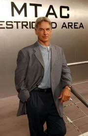 (1. Staffel) - Leiter des NAVY CIS Teams Leroy Gibbs (Mark Harom) verbeißt sich solange in einen Fall, bis er die Lösung gefunden hat ...