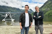 Max Parger (Florian Silbereisen, l.) und Martin Grimm (Daniel Morgenroth, r.) unternehmen einen Abenteuerausflug in die kanadischen Wälder. Max Parger (Florian Silbereisen, l.) und Martin Grimm (Daniel Morgenroth, r.) unternehmen einen Abenteuerausflug in die kanadischen Wälder.