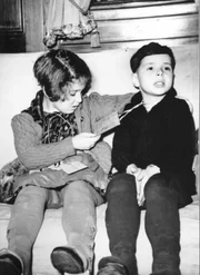 Flüchtlingskinder aus Wien, bei der Ankunft in Großbritannien im Dezember 1938.