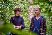 Noah (Philip R&uuml;ger, re.) findet in Joel (Samuel Koch, li.) einen unerwarteten Verb&uuml;ndeten.