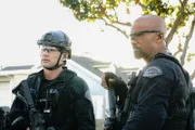 Jim Street (Alex Russell, l.), Daniel Hondo Harrelson (Shemar Moore)