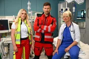 (v.l.n.r.) Hanah Stradal; Dr. Moritz Tellmann; Dr. Gudrun de Vries