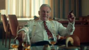 Werftboss Adolf Westphal (Max Herbrechter) will den Streik beenden.