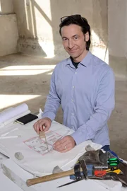 Architekt John Kosmalla