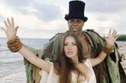 Jane Seymour (Solitaire), Geoffrey Holder (Baron Samedi).