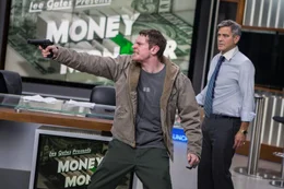 Kyle Budwell (Jack O'Connell, l.); Lee Gates (George Clooney, r.)