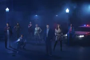 (5. Staffel) - Viele spannende Fälle warten auf (v.l.n.r.) Javier Esposito (Jon Huertas), Lanie Parish (Tamala Jones), Kevin Ryan (Seamus Dever), Alexis (Molly Quinn), Martha Rodgers (Susan Sullivan), Richard Castle (Nathan Fillion), Kate Beckett (Stana Katic) und Victoria Gates (Penny Johnson) ...