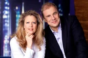 Barbara Schöneberger und Hubertus Meyer-Burckhardt.
