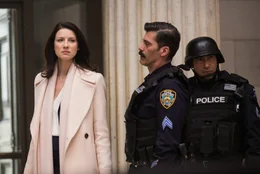 Diane Lester (Caitriona Balfe)