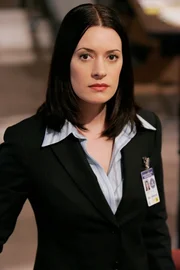 (2. Staffel) - Neues Mitglied im Team: Emily Prentiss (Paget Brewster) ...