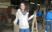 Die 25-jährige Jenny hat eine Mammutaufgabe vor sich - sie will den Antiquitätenladen, den sie von ihrem Vater geerbt hat, auflösen.