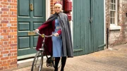 Trixie Franklin (Helen George)
