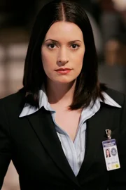 (2. Staffel) - Neu im Team: Emily Prentiss ...