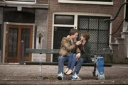 &Uuml;ber beide Ohren verknallt: Ansel Elgort als Gus (Augustus), Shailene Woodley als Hazel