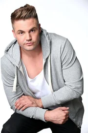 Benjamin Heinrich spielt Bambi