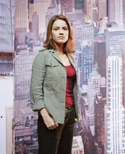 Lindsay Monroe (Anna Belknap)
