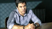 Der dynamische und erfolgreiche Unternehmer Vance Shepard (Eric McCormack) wird in einem Mordfall seiner Mitarbeiterin von der Polizei verhört. Sein Alibi fängt an zu bröckeln...