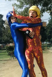 Wheeler (David Burke, l.) und Hal (Bryan Cranston)