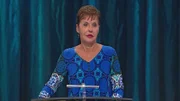 Joyce Meyer bei der Predigt