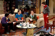 (l-r) Raj Koothrappali (Kunal Nayyar), Sheldon Cooper (Jim Parsons), Leonard Hofstadter (Johnny Galecki), Howard Wolowitz (Simon Helberg).