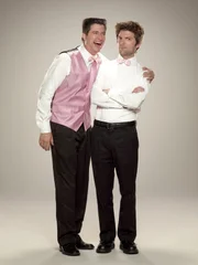 Ron Donald (Ken Marino, l.); Henry Pollard (Adam Scott, r.)