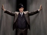 Raymond "Red" Reddington (James Spader)