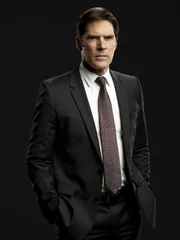 (9. Staffel) - Mit seinen Kollegen bringt Special Agent Aaron Hotchner (Thomas Gibson) jeden Serientäter zur Strecke ...