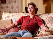 Georgie Cooper (Montana Jordan)