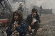 Eddie Dunford (Andrew Garfield) ist entsetzt über den Brandanschlag auf eine Zigeunersiedlung.