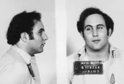 Der verurteilte Serien-Killer David Berkowitz bei seiner Festnahme.