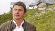 Martin Gruber (Hans Sigl).