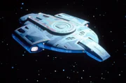 Die Raumstation Deep Space Nine liegt im Orbit von Bajor ganz am Rand des Einzugsgebiets der Föderation, gleich am Eingang zu einem Wurmloch.