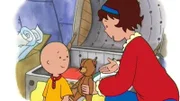 Caillou und seine Mutter finden auf dem Speicher einen Teddybären und eine Spieluhr.