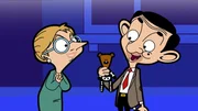 Mr. Bean und Irma freuen sich über das neue Skelett-Kostum von Teddy.