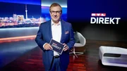 Moderator Jan Hofer im 'RTL Direkt'-Studio im Hauptstadtstudio der Mediengruppe RTL in Berlin