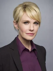 (7. Staffel) - Lilly Rush (Kathryn Morris) besitzt einen logisch denkenden Verstand und die nötige Wärme, um sowohl ihre Fälle zu lösen, als auch sich in die Hinterbliebenen hinein zu versetzen ?