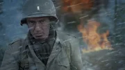 REENACTMENT- Deutsche Gebirgsjäger bereiten sich auf den Angriff auf eine von französischen Widerstandskämpfern gehaltene Stellung vor.