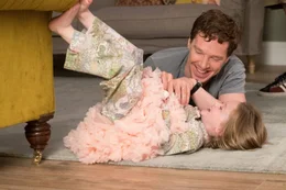 Stephen Lewis (BENEDICT CUMBERBATCH), Kate Lewis (BEATRICE WHITE)
