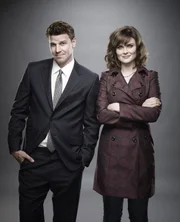 Emily Deschanel als Dr. Temperance Brennan und David Boreanaz als FBI Special Agent Seeley Booth