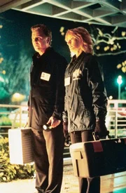 Gil (William Petersen) und Catherine (Marg Helgenberger) haben eine heiße Spur.