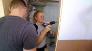 Anne und Patrick sanieren ein Reihenhaus in Bremen. Das Obergeschoss ist fertig, jetzt kommt das Erdgeschoss.