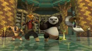 Kung Fu Panda mit Fell und Fu