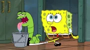 SpongeBob (r.)