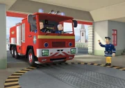 An der Küste von Wales, zwischen malerischen Klippen und bewaldeten Hügeln, liegt das kleine Hafenstädtchen Pontypandy. Hier leben Feuerwehrmann Sam und seine Freunde. Gemeinsam mit Hauptfeuerwehrmann Steele, seiner Kollegin Penny und dem Rock’n’Roll begeisterten Cridlington hilf Sam den Bewohnern des kleinen Städtchens Tag für Tag aufs Neue aus brenzligen Situationen. Sei es der kleine Norman, der wieder mal in der Klemme steckt, oder aber ein flächendeckender Waldbrand, der ganz Pontypandy bedroht. Sam bewahrt stets einen kühlen Kopf und weiß sofort was zu tun ist, um das Unheil abzuwenden und seinen Freunden aus der Not zu helfen.Info: Diese sechste Staffel der bekannten Stop-Motion Serie wurde erstmals als hochqualitative 3D-Animation umgesetzt und überzeugt mit neuen Figuren, Handlungsorten und selbstverständlich einer Vielzahl spannender und lustiger Geschichten. Originaltitel: "Fireman Sam"