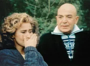 Kajak (Telly Savalas) will herausfinden, ob Kitty Keeler (Kate Nelligan) etwas mit dem Mord an ihren beiden Kindern zu tun hat.